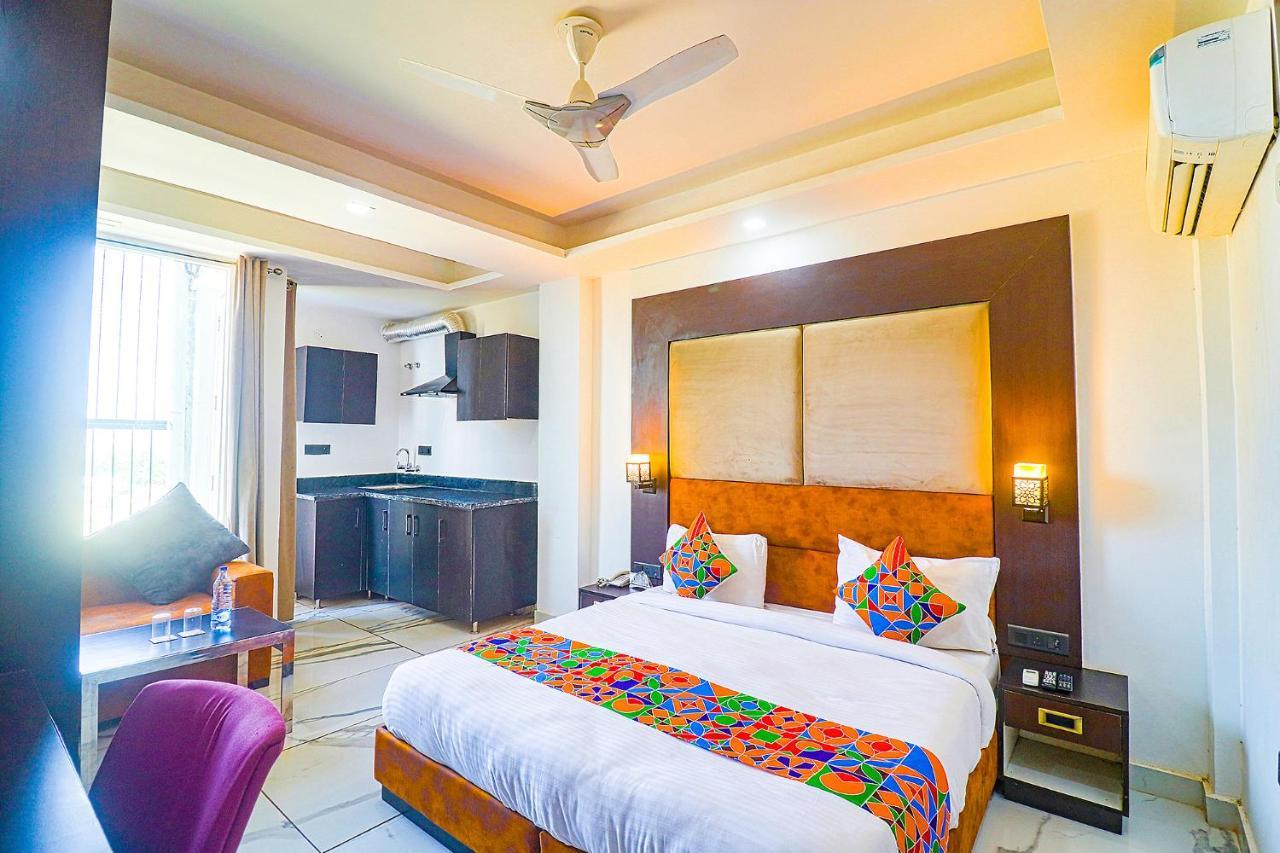 Fabhotel Kiara The Private Suites Delhi (National Capital Territory of India) Exterior foto