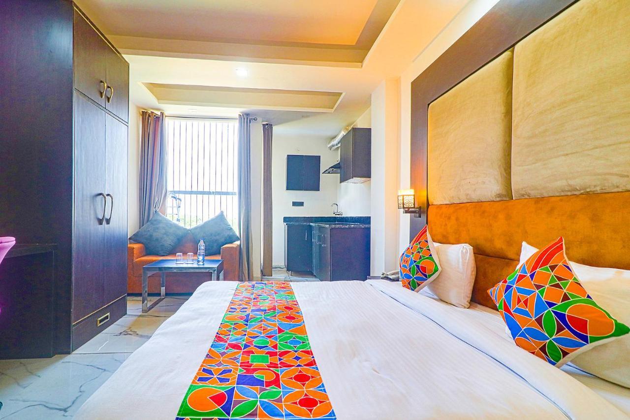Fabhotel Kiara The Private Suites Delhi (National Capital Territory of India) Exterior foto