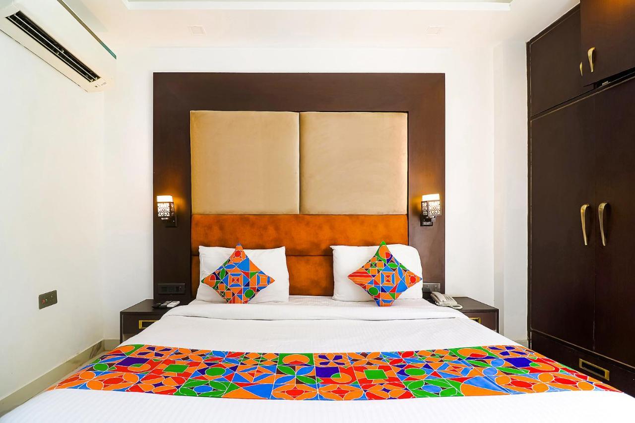 Fabhotel Kiara The Private Suites Delhi (National Capital Territory of India) Exterior foto