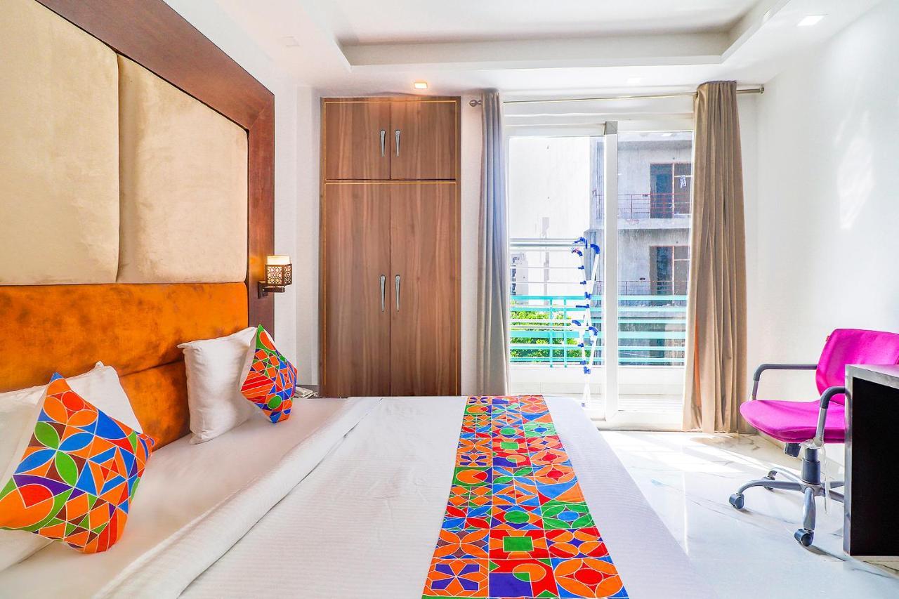 Fabhotel Kiara The Private Suites Delhi (National Capital Territory of India) Exterior foto